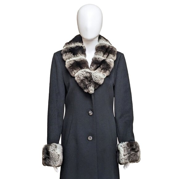 ST. JOHN Chinchilla-Trimmed Angora/Cashmere/Wool Blend Coat - Picture 3 of 10